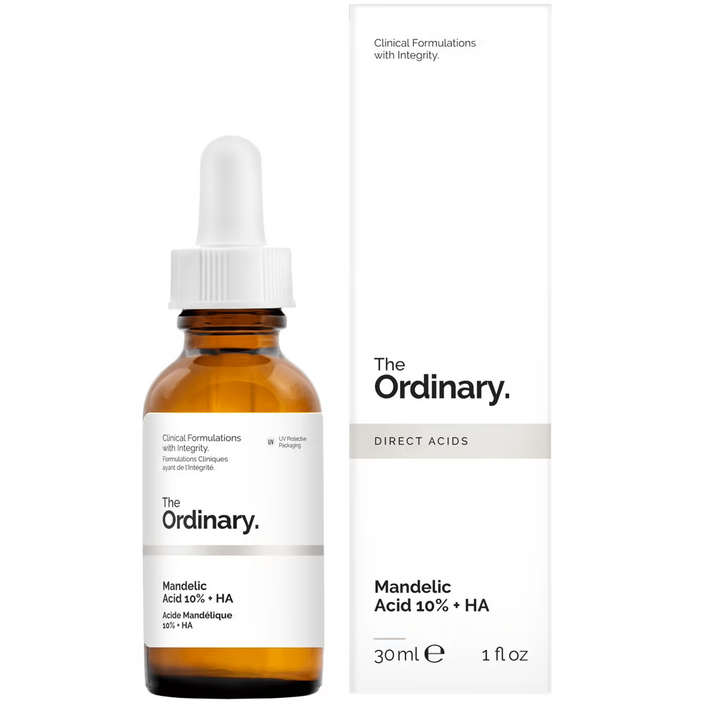 Image de 'Acide Mandélique 10% + HA - Soin peeling pour peaux sensibles' de The Ordinary, présenté dans un flacon compte-gouttes transparent avec des détails noirs, sur un fond clair. Ce soin peeling doux est formulé spécialement pour les peaux sensibles, utilisant l'acide mandélique pour exfolier délicatement sans irriter, tout en hydratant grâce à l'acide hyaluronique. Parfait pour les utilisateurs au Maroc cherchant un peeling efficace mais doux, disponible sur Beauty-Care.ma.